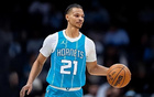 前NBA球员王以3年续约，曾表愿为中国男篮出战。